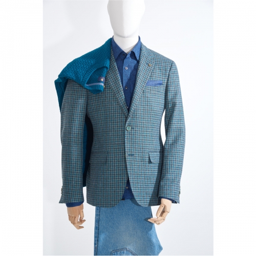 Productfotografie_productfotograaf_kleding_fotografie_op_model_258